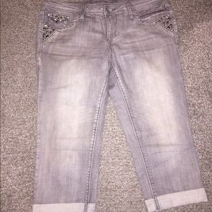 Grace in LA capri bling jeans. Size 11